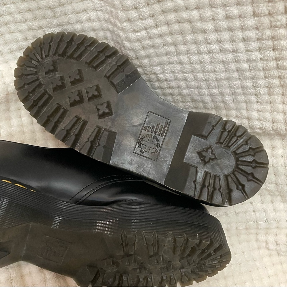 Dr. Martens Black Platform Quad oxfords size 7 - Picture 10 of 10